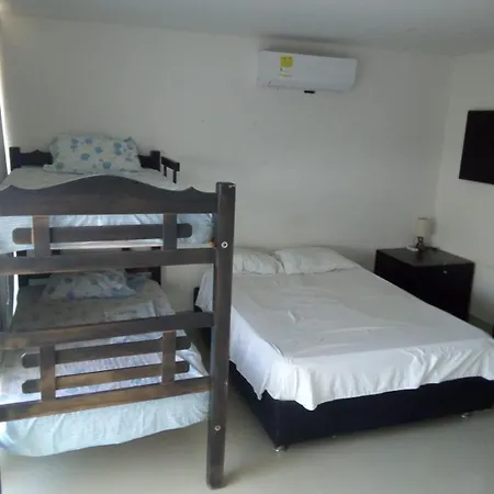 Luxury Playa Azul Frente Al Mar 200m *